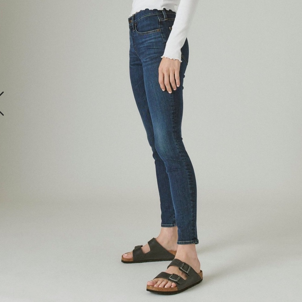Women’s Lucky Jeans